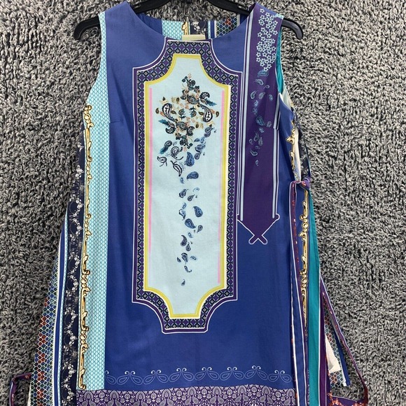 Elegant Blue Patterned Sleeveless Dress - Picture 6 of 12